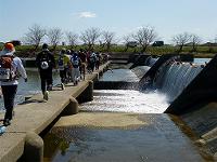 131012025-w200.jpg